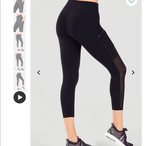 Fabletics Mila High-Waisted Pocket Capri